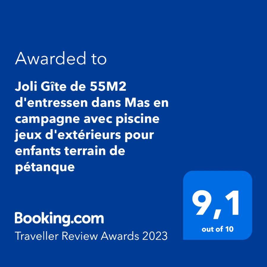 Offrez-Vous Un Sejour Dans Notre Gite A Entressen Une Grande Piscine Pour Se Rafraichir ,Un Espace De Jeux Pour Enfants Pour Des Heures De Divertissement Un Terrain De Petanque Pour Des Parties Endiablees Zewnętrze zdjęcie